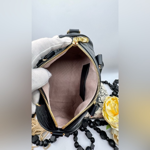 SOLD-Louis Vuitton RARE Coussin Speedy Bandoulière 22 Empreinte - Picture 3 of 5